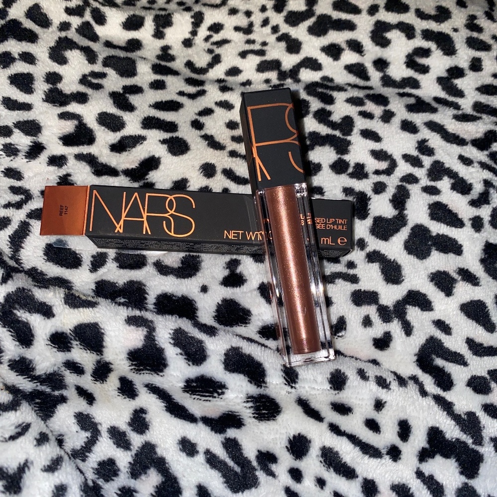 Nars oil infused lip tint
